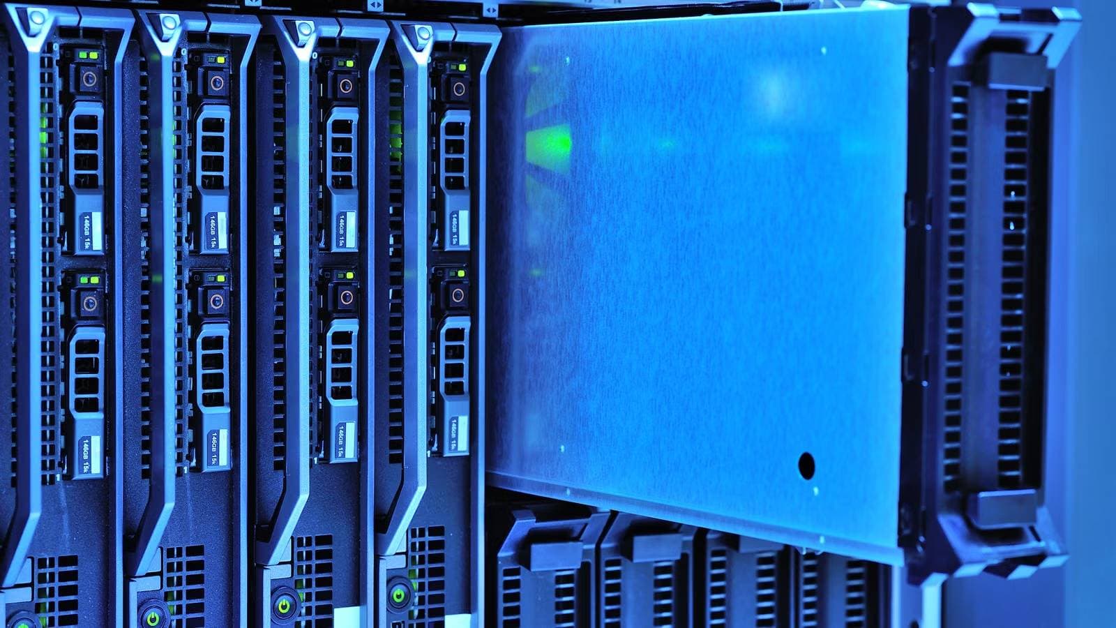 Pure Storage vs. NetApp: Which One Looks More Like a Software Company? Subscription, Services, and Hardware Revenue Compared