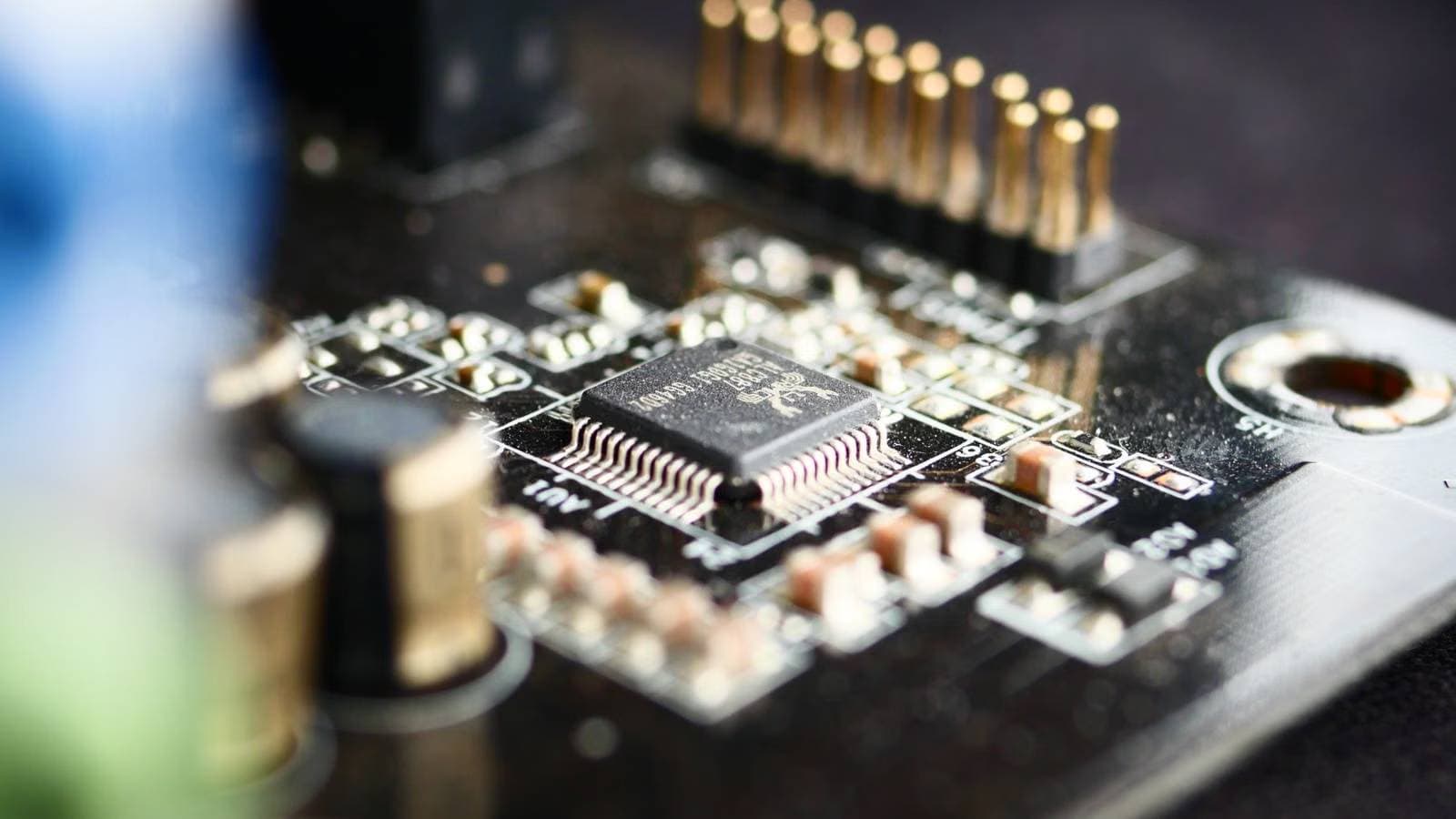 AI Chip Supply Chain Map: GPU, HBM, CoWoS, or EUV — Which Is Most Critical?