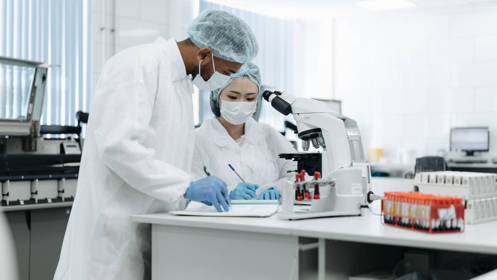 ROBBIN 三期、数据披露与 FDA 沟通：Agenus 后续催化剂日历