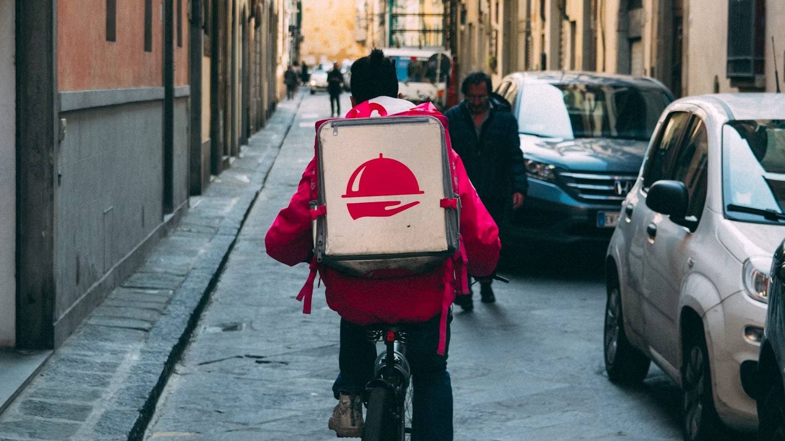 Can JD.com's Food Delivery Unit Economics Improve? Order Density, Fulfillment Costs, and User Retention Are Key